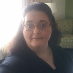 Meet your Posher, Regina